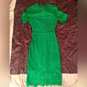 Lulu’s midi dress. Green. US size XS. Never worn, tags removed.